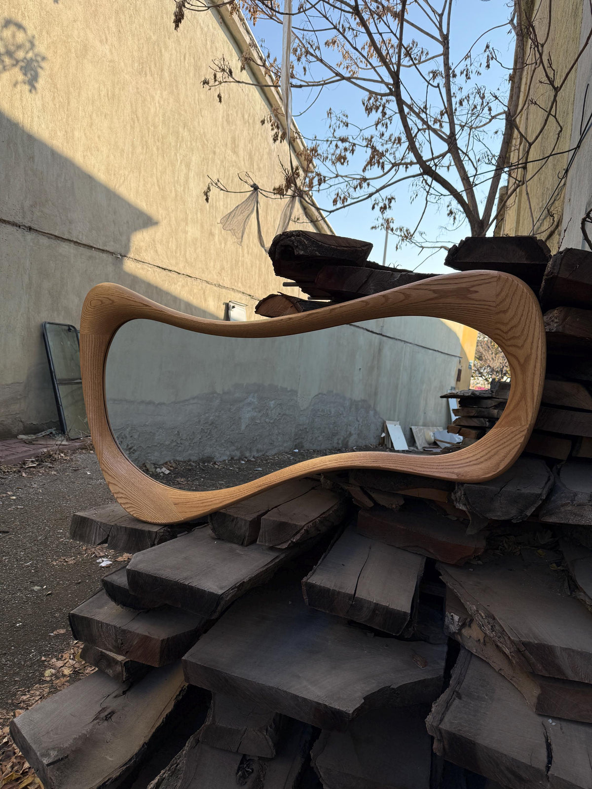Timberror oak asymmetrical mirror, Wren design — alternate product view 10